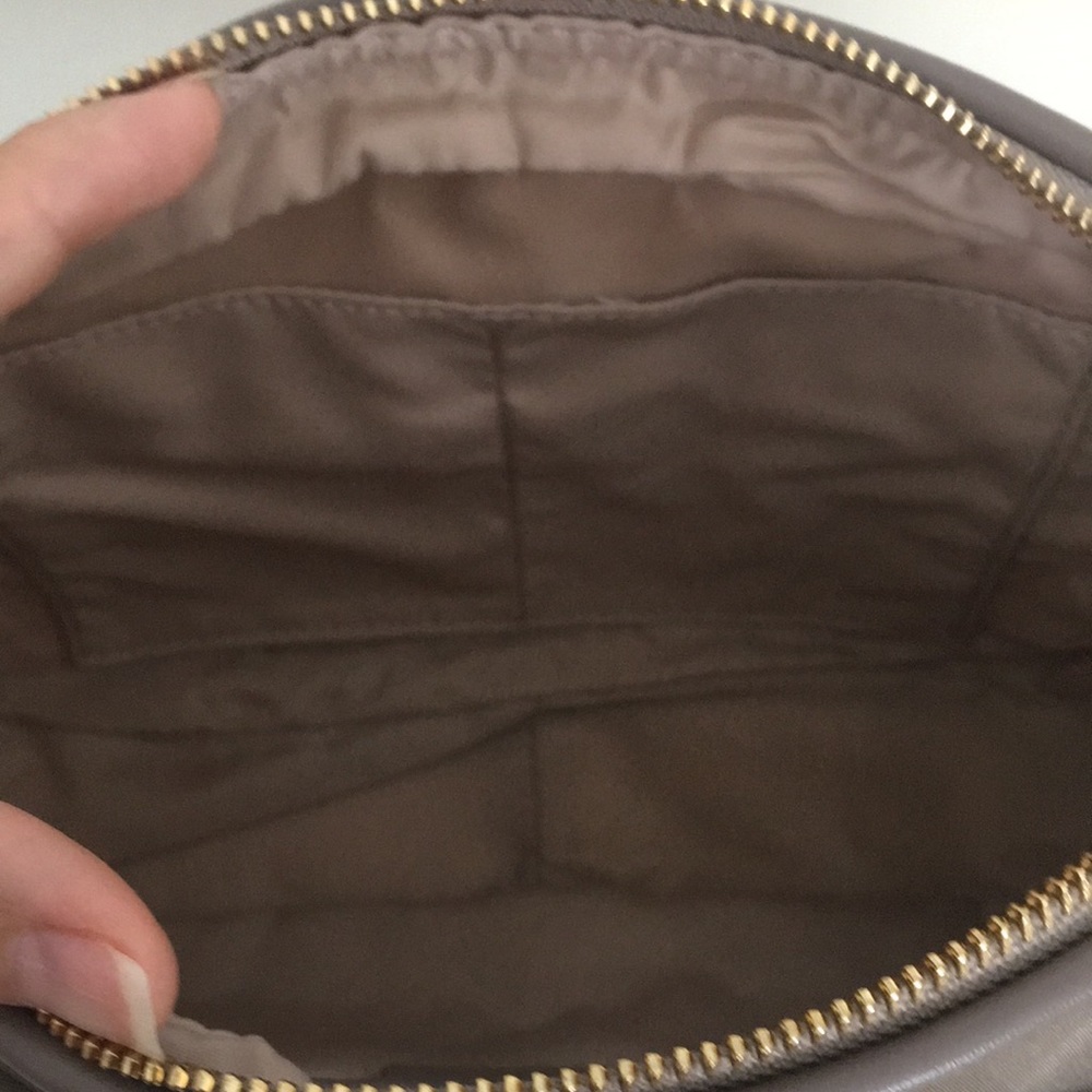 SOLD!!! Michael Kors Polly Large East West Nylon Crossbody Bag NWT - Picture 7 of 11